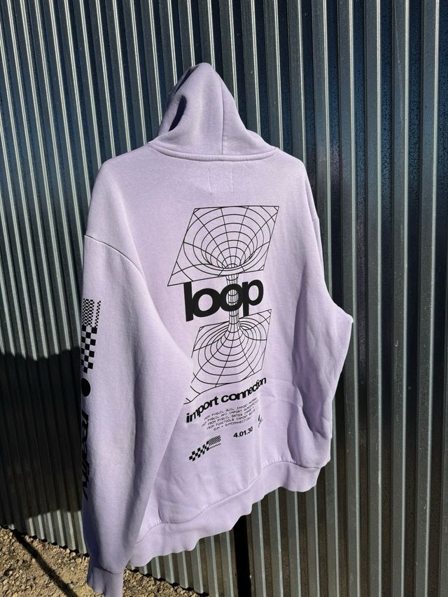 Sudadera Bershka Morada con Estampado