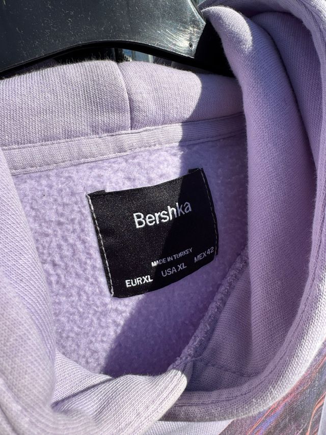 Sudadera Bershka Morada con Estampado