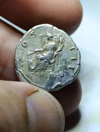 Moneda Romana Emperador Adriano