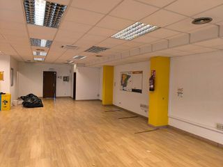 Oficina en alquiler en Areal – Zona Centro en Vigo