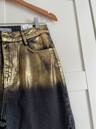 Zara Jeans Dorado