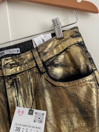 Zara Jeans Dorado
