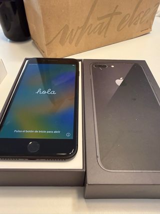 iPhone 8 Plus 64GB Negro
