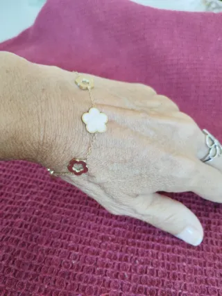 Pulsera Flor Nácar Dorada Nueva