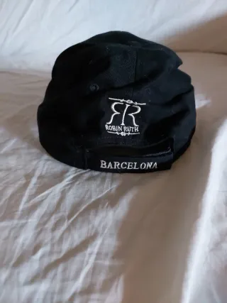 Gorra Robin Ruth Negra