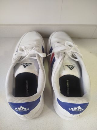 Zapatillas Adidas Blancas y Azules