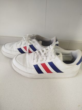 Zapatillas Adidas Blancas y Azules