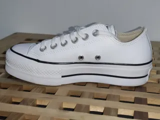 Converse CTAS Lift OX Blanques (pell+plataforma)