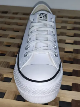 Converse CTAS Lift OX Blanques (pell+plataforma)