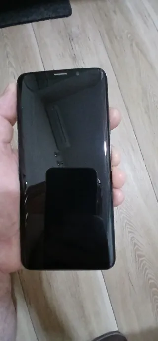Samsung Galaxy S9+ 128GB almacenamiento.