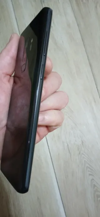 Samsung Galaxy S9+ 128GB almacenamiento.