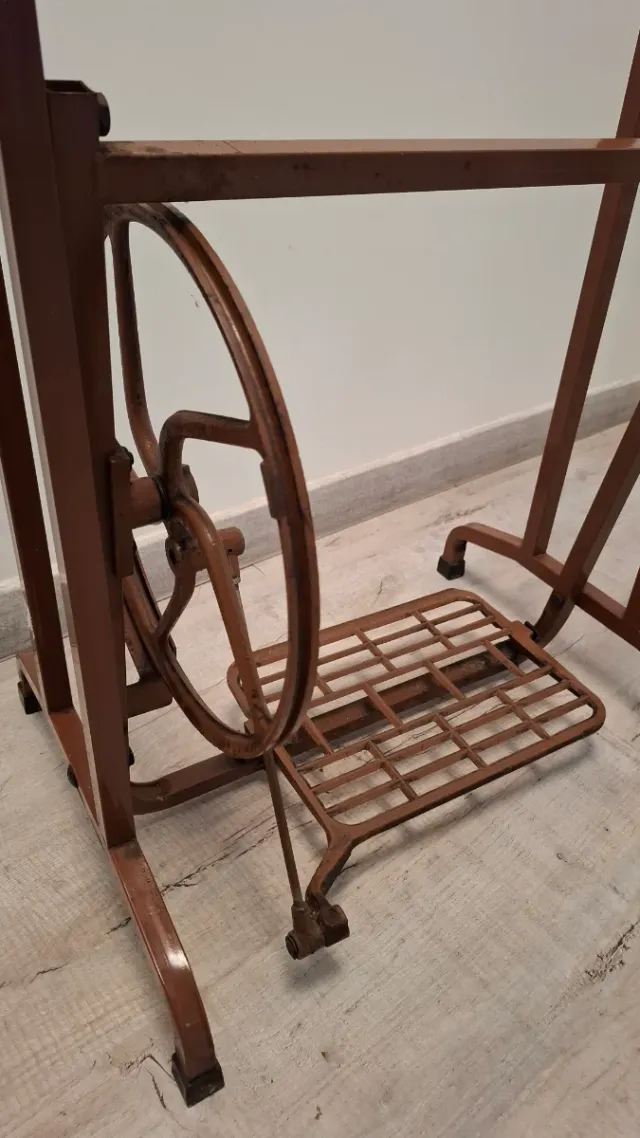 Armazón Máquina Coser Metal Marrón