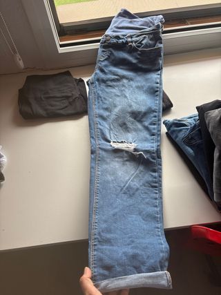 Tejanos, pantalones y mallas premamá 