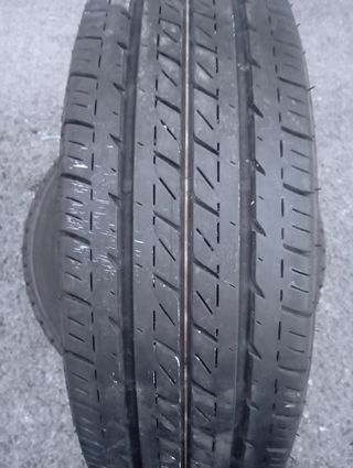 Neumático 225/70R15C 112/110R
