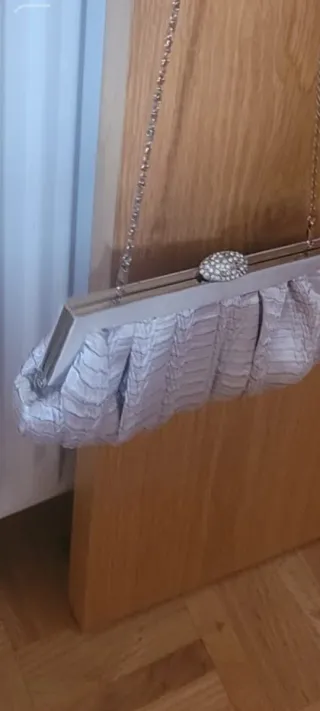 Bolso de fiesta plateado para bodas