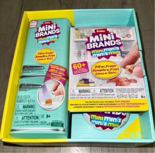 Mini Brands Nevera + 2 Bolas Zuru