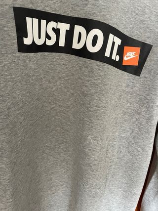 Sudadera Nike Just Do It. Gris