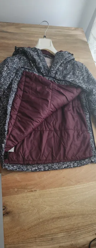 Abrigo Napapijri Negro y Blanco talla XS