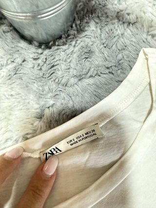 Camiseta Zara Estampada Mujer
