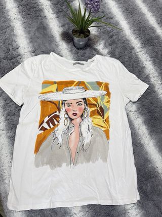 Camiseta Zara Estampada Mujer