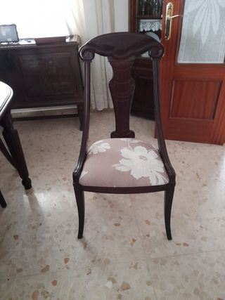 Silla de comedor madera caoba floral
