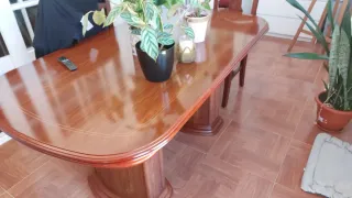Mesa de comedor ampliable de madera