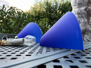 Coppia Applique Vintage Vetro Blu e Legno