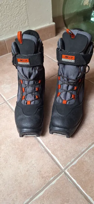Botas Esquí backcountry, fondo
Salomon XA Talla 41