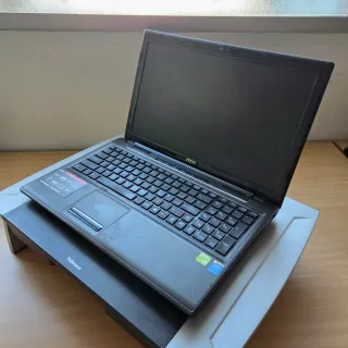 Portátil MSI CX61 2PC
