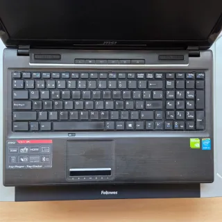 Portátil MSI CX61 2PC