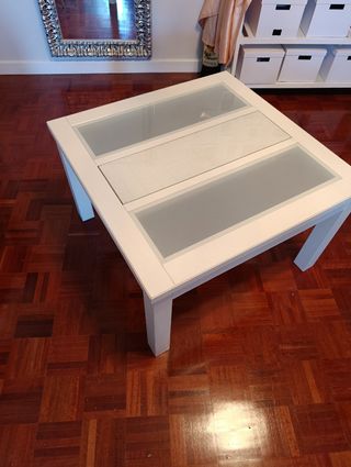 Mesa auxiliar cristal y madera