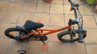 Bicicleta infantil naranja B'TWIN