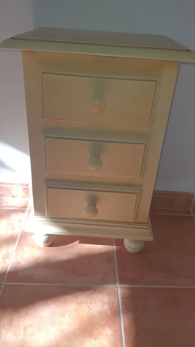 2 cabeceros 90 + 1 mesita noche