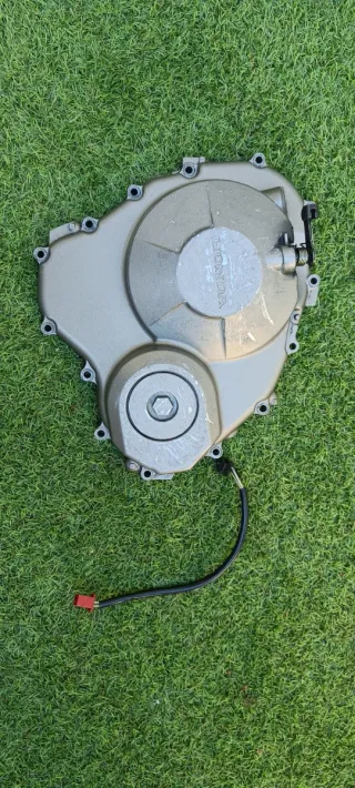 Tapa embrague Honda CBR 600RR 07-12