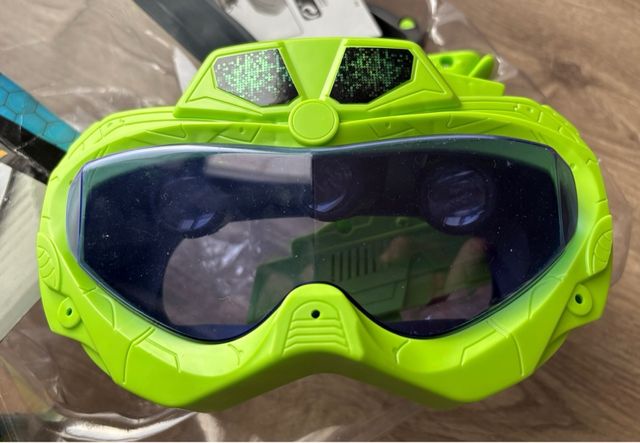 Gafas y Pistola Alien Vision