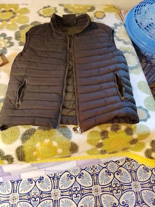 Chaleco acolchado reversible