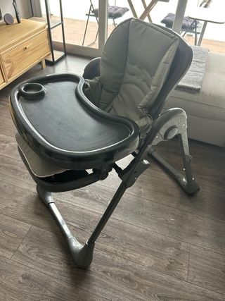 Trona Kinderkraft TUMMIE bebé gris