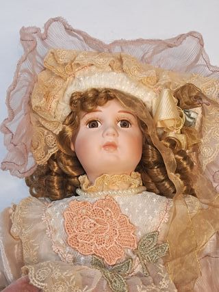 Bambola da collezione vintage