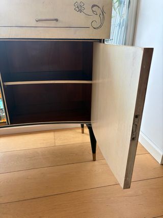 Mueble Bar Vintage Restaurado LED