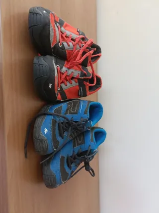 Deportivas Montaña Niños Azul y Rojo
