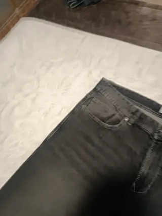 Pantalón vaquero Sfera gris hombre 