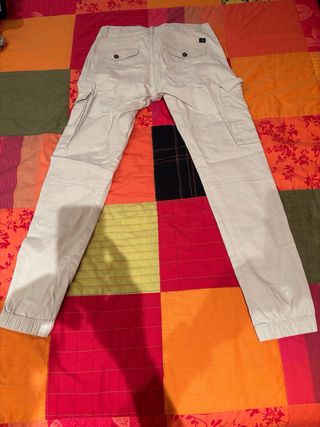 Pantalones cargo Jack & Jones beige