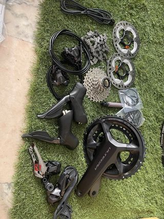 Grupo Shimano Ultegra DI2 2x12 Nuevo