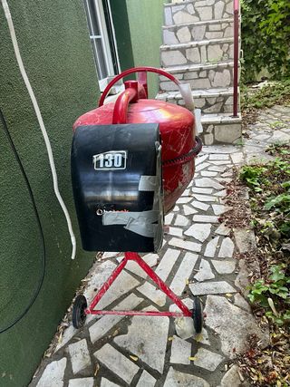 Hormigonera Betek 130L