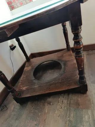 Mesa camilla redonda madera.