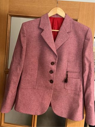 Chaqueta rosa mujer.
100% lana.