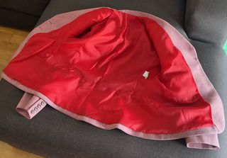 Chaqueta rosa mujer.
100% lana.