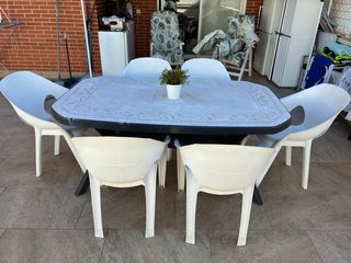 Mesa de jardín con 6 sillas