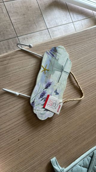 Appendiabiti Sunlux con stampa floreale e mulino