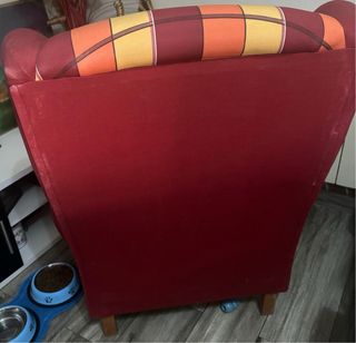 Sillón orejero tela cuadros